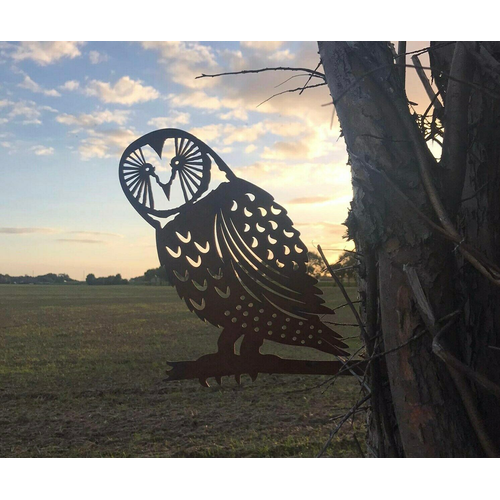 Your Daily Superstore Rusty Metal Barn Owl Garden Sign Ornament Decoration